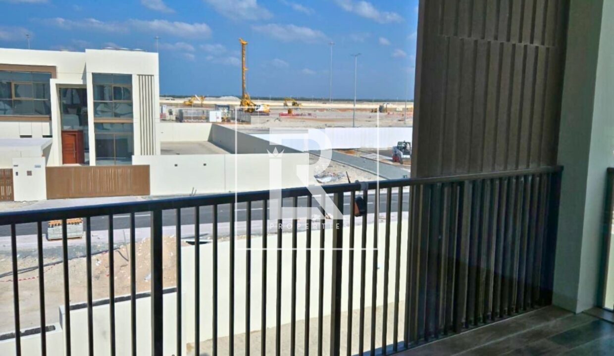 property_2738_1740659202_19006856024