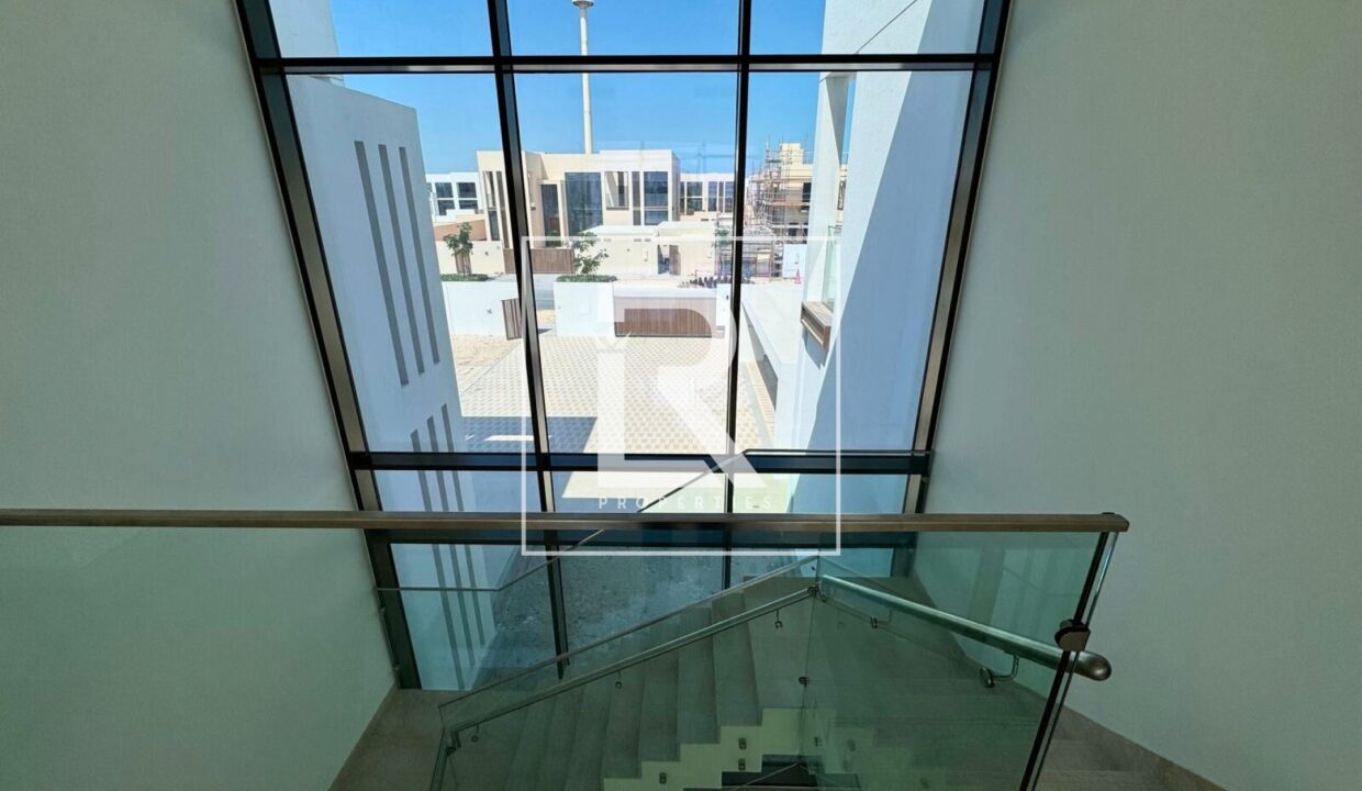 property_2819_1742969991_87160535010