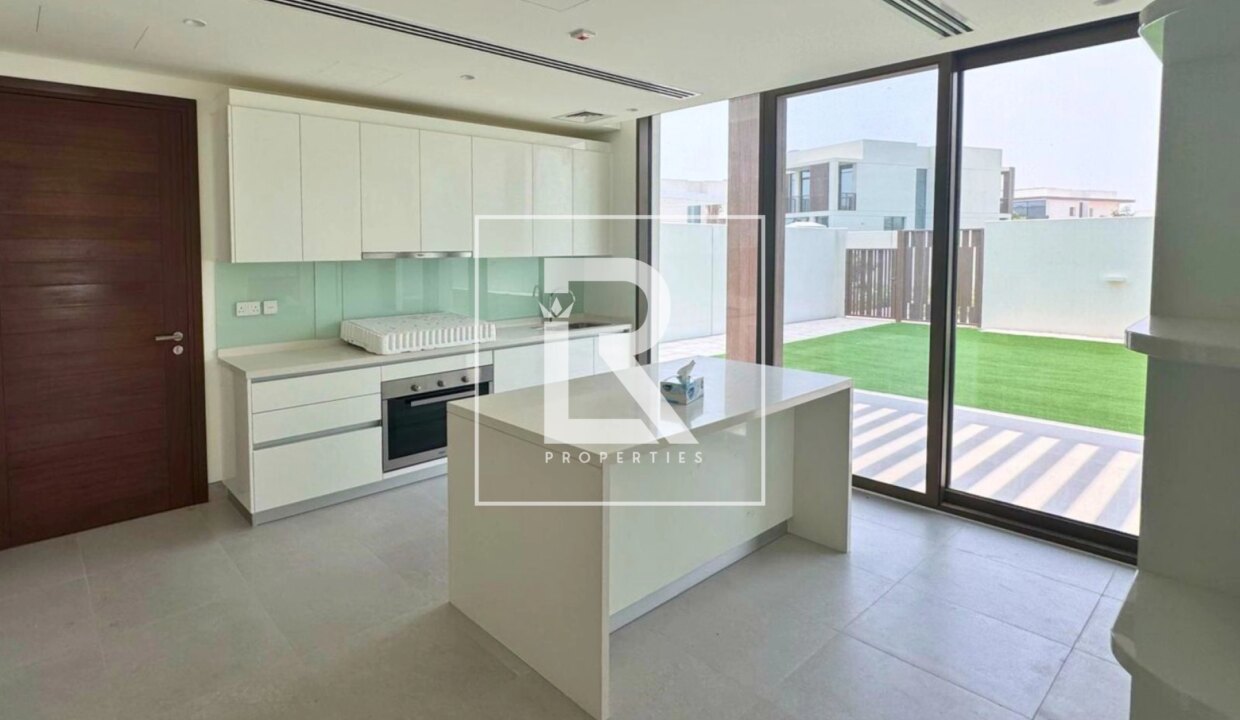 property_4790_68a3091130e2a_1755515153_7409167346